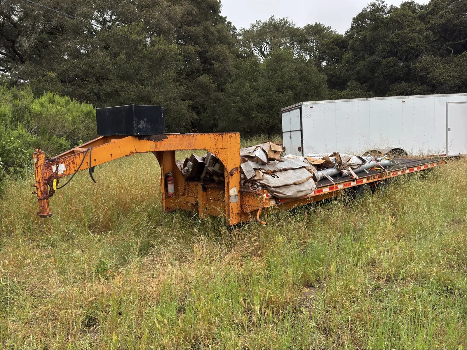 1998-econoline-traders-gooseneck-tilt-flatbed-trailer-mpvr5fbd