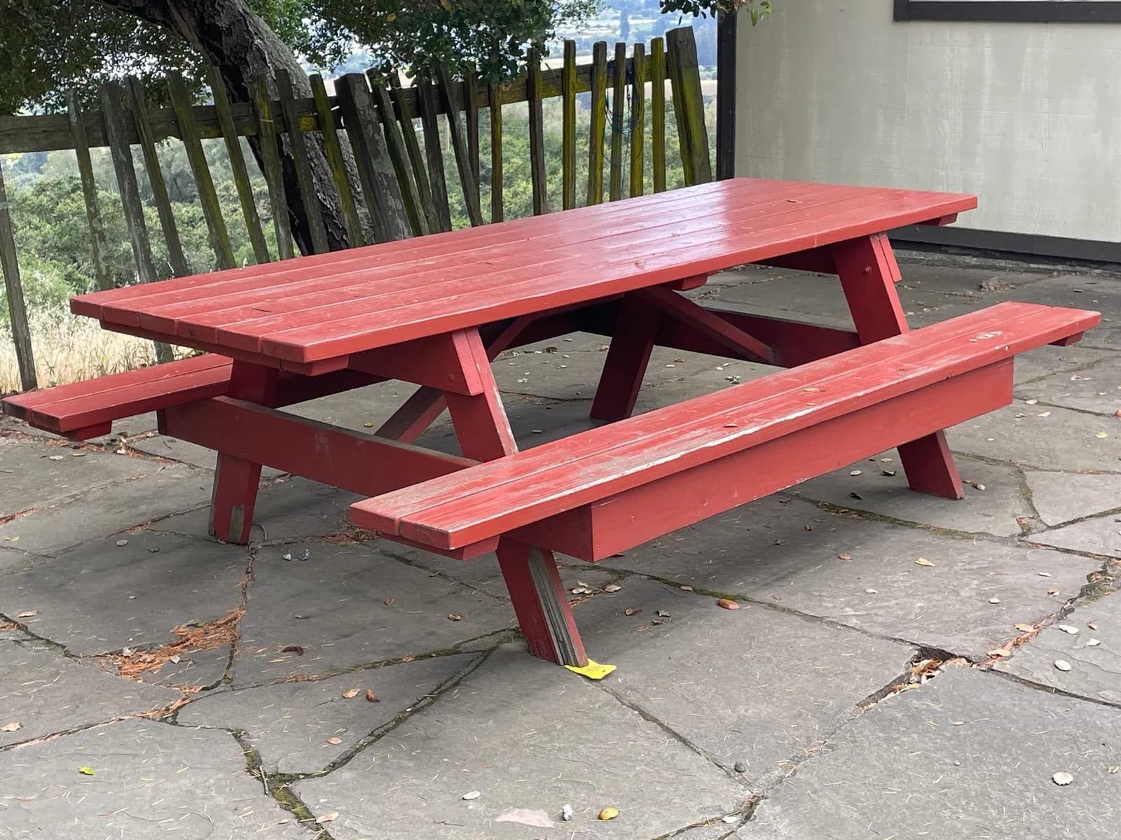 wooden-picnic-table-10315b