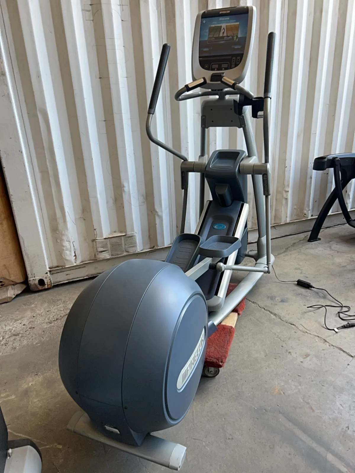 precor-experience-576i-efx-835a92