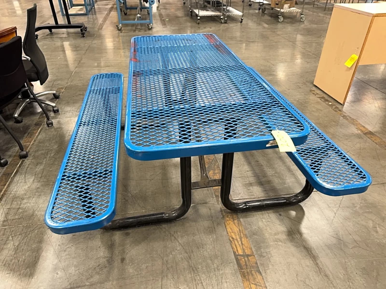 6-steel-picnic-table-89ffc5