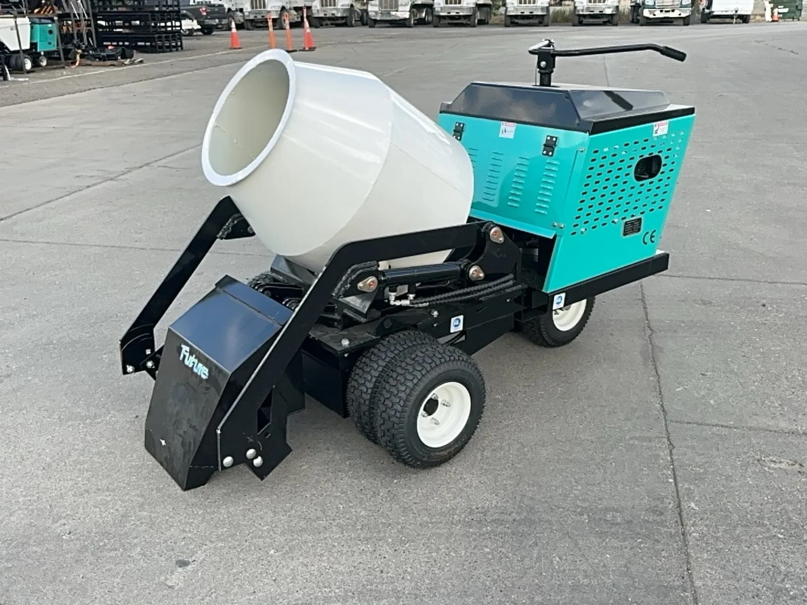 2026-future-mt800-wheeled-hydraulic-mini-mixer-truck-unused-mro3zd13