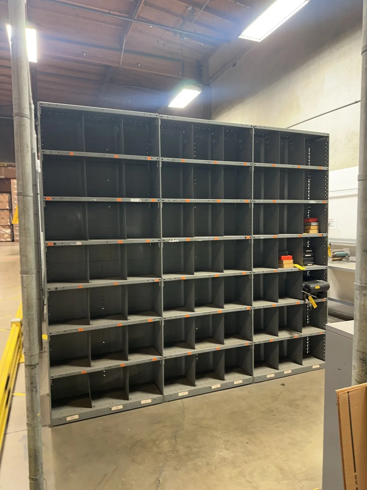 double-sided-adjustable-metal-storage-rack-109x97x24-contents-not-included-mrcwg6w3