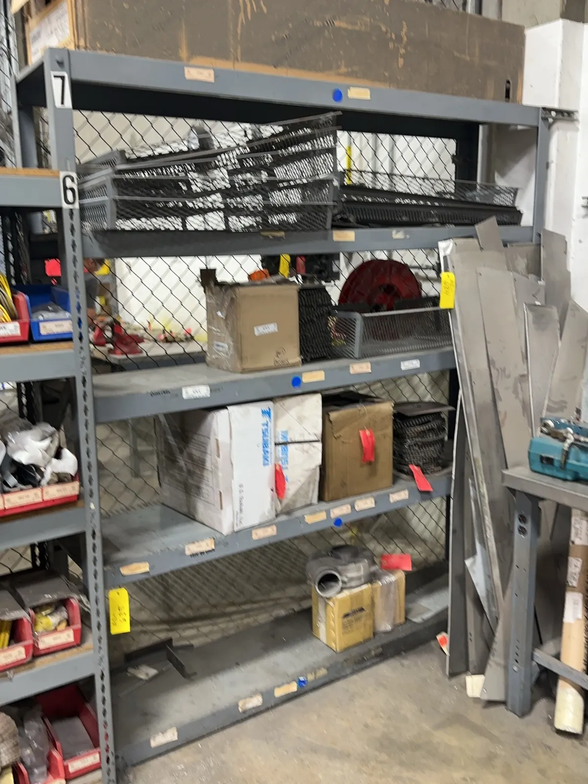 83-storage-rack-contents-not-included-mrcwg9hf