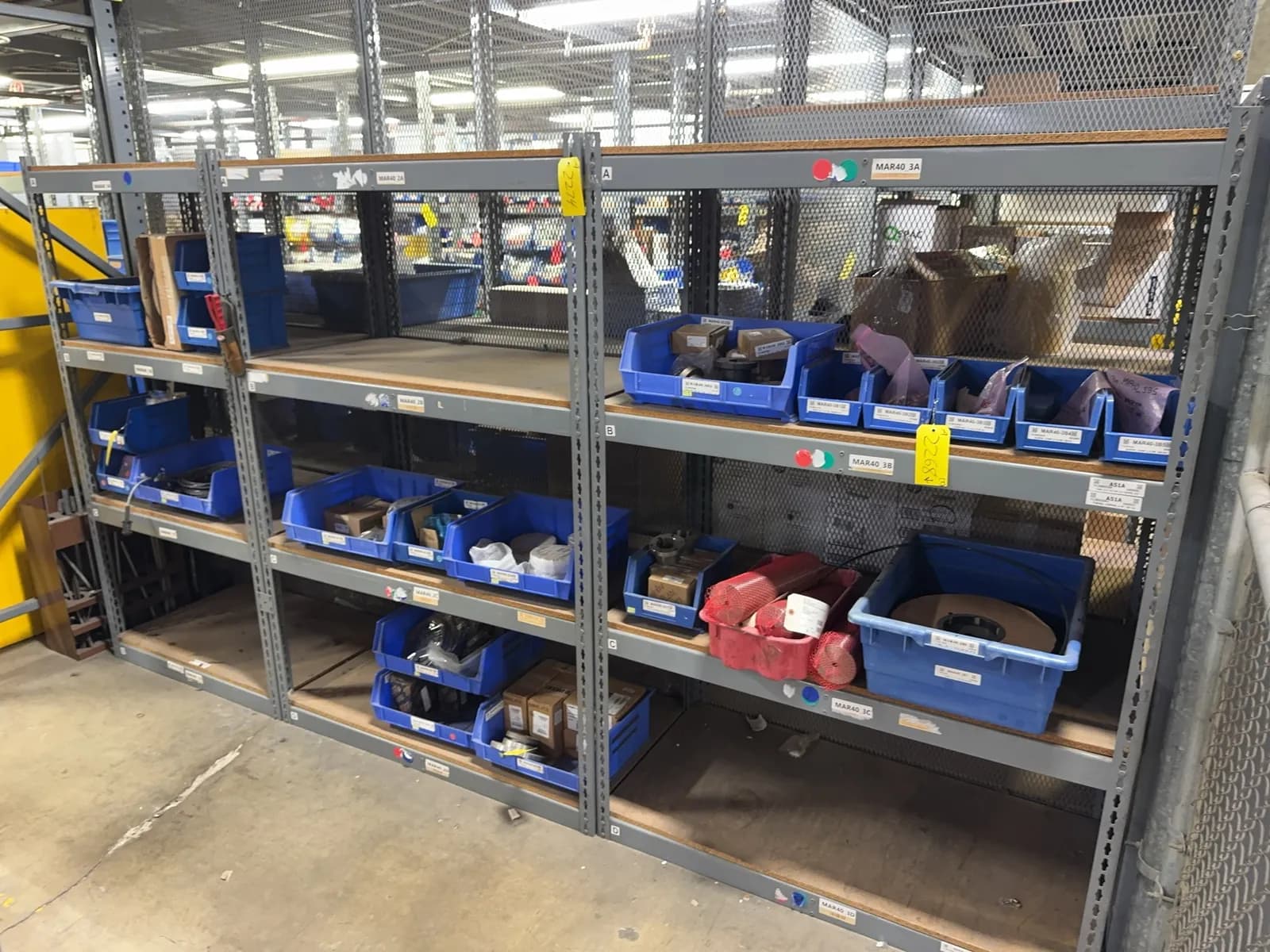 3-shelving-units-contents-not-included-mrcwgayr