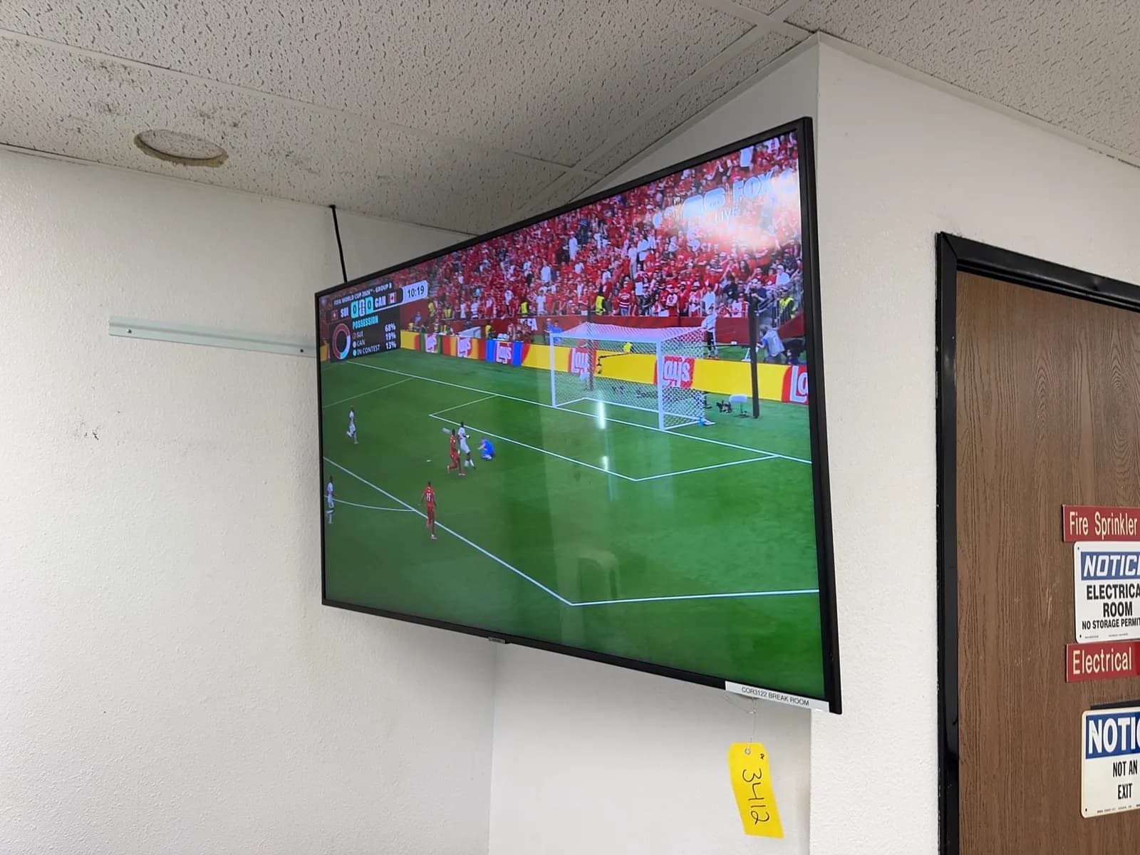 samsung-56-wall-mounted-flatscreen-television-mrnuynso