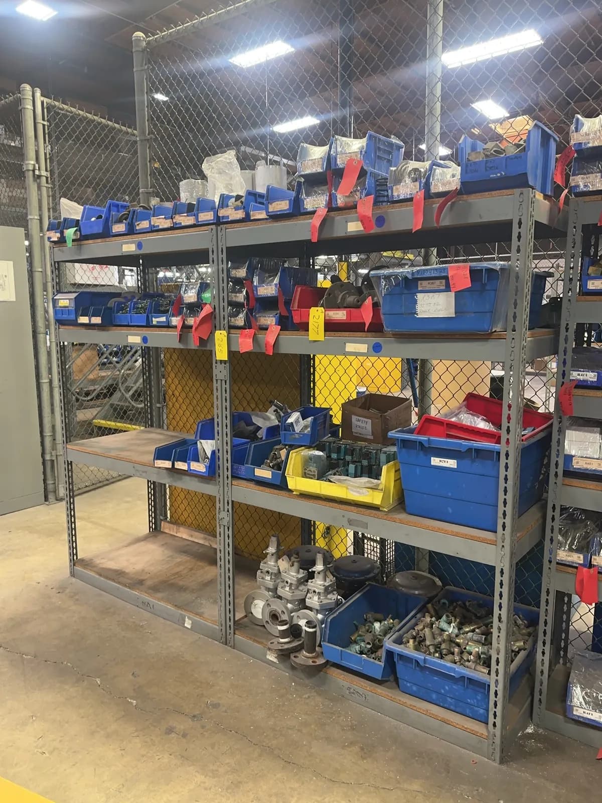 2-sections-of-adjustable-metal-racking-contents-not-included-mrcwgbh3