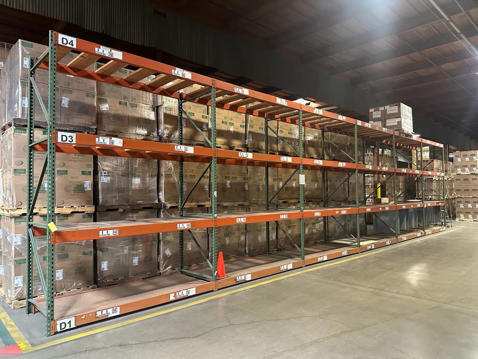 6-sections-of-pallet-racking-contents-not-included-mrjtoth9