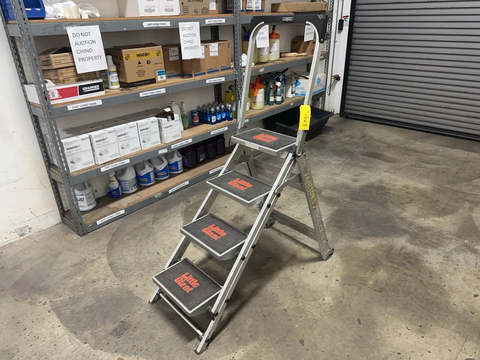 little-giant-4-step-ladder-mrcx31nj