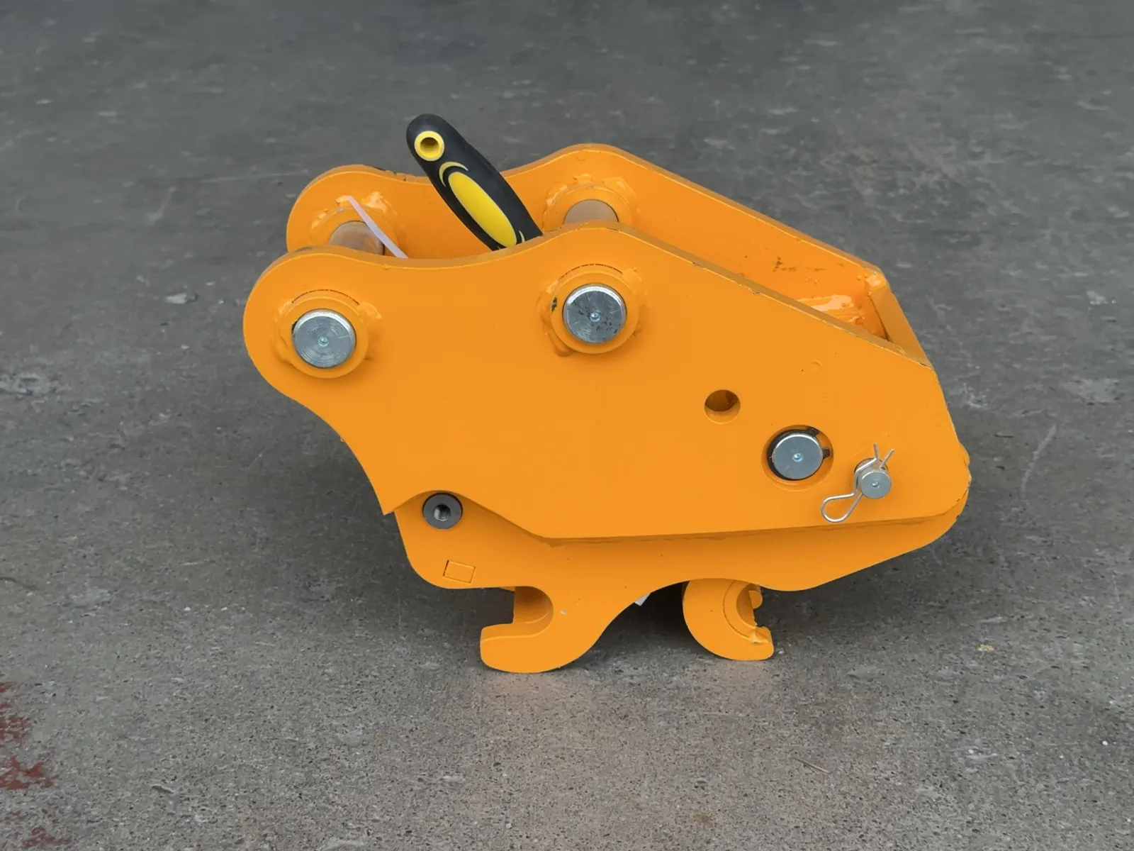 2026-future-k302-excavator-quick-hitch-unused-mro3zp68