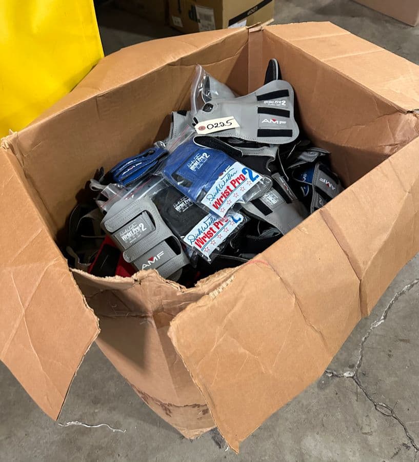 lot-of-amf-dick-weber-wrist-pro-2-bowling-wrist-guards-560269