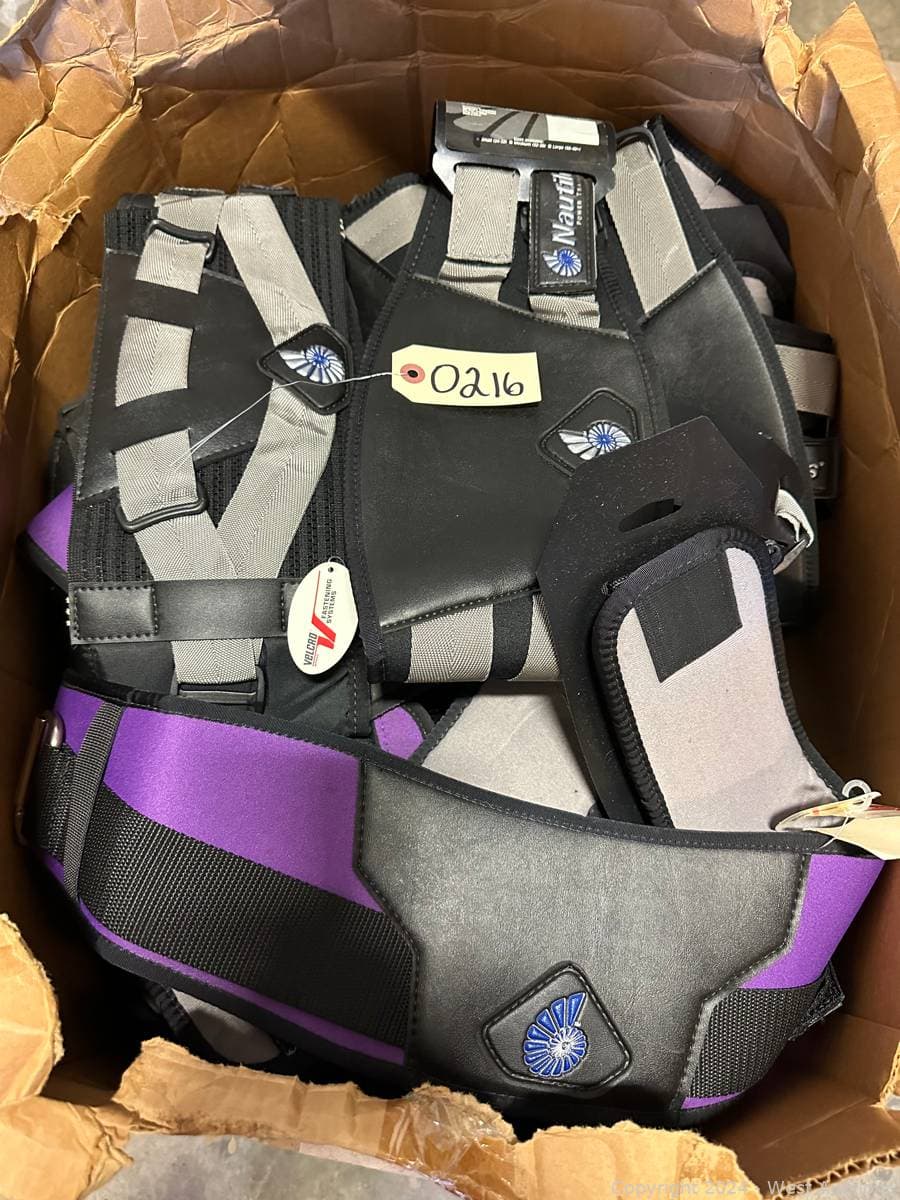 lot-of-brand-new-nautilus-weight-38-crossfit-belts-560259