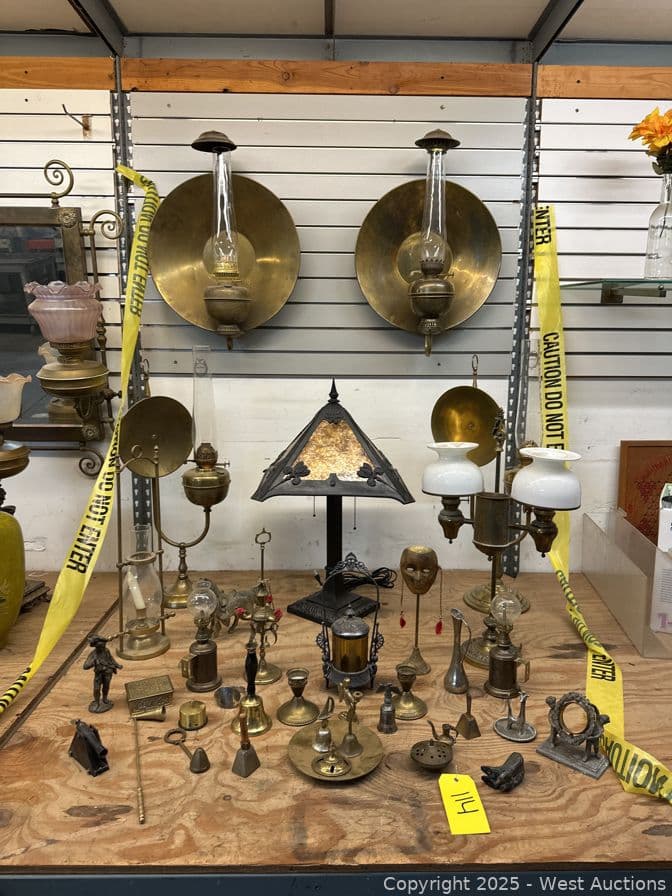 bulk-lot-brassware-decorations-lamps-622611
