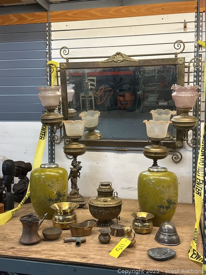 bulk-lot-brassware-decorations-mirror-lamps-622612