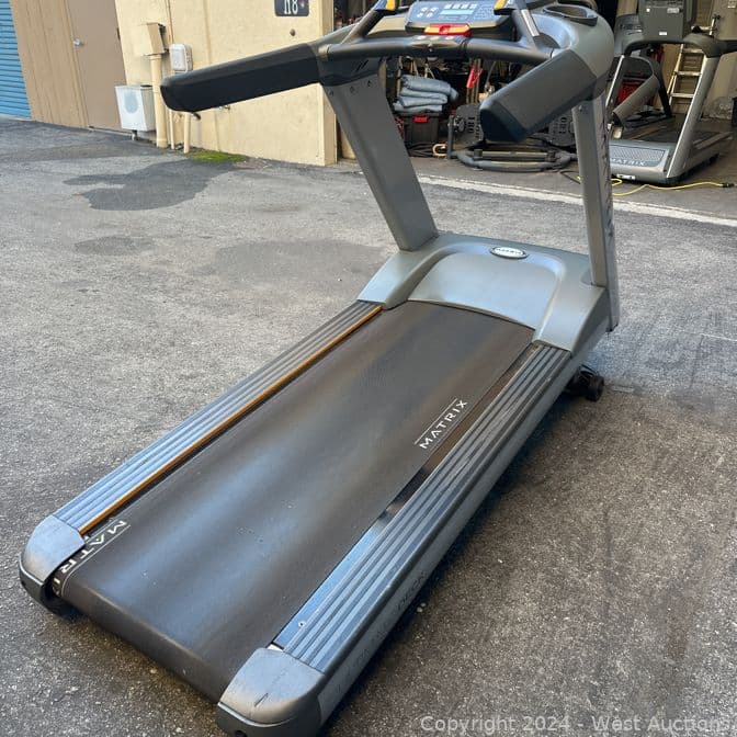 matrix-treadmill-7xi-574240
