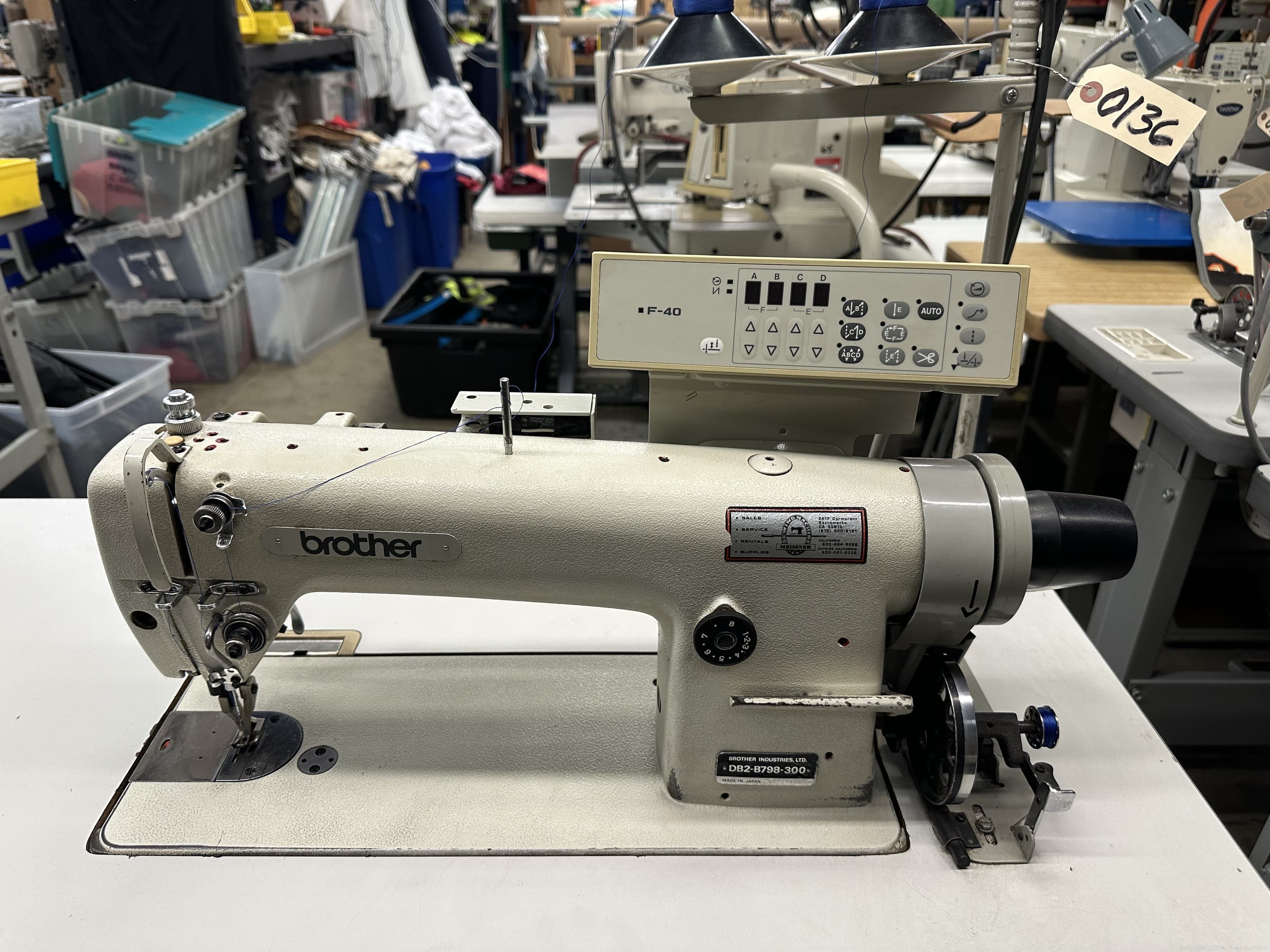 brother-db2-b798-300-walking-foot-sewing-machine-613305