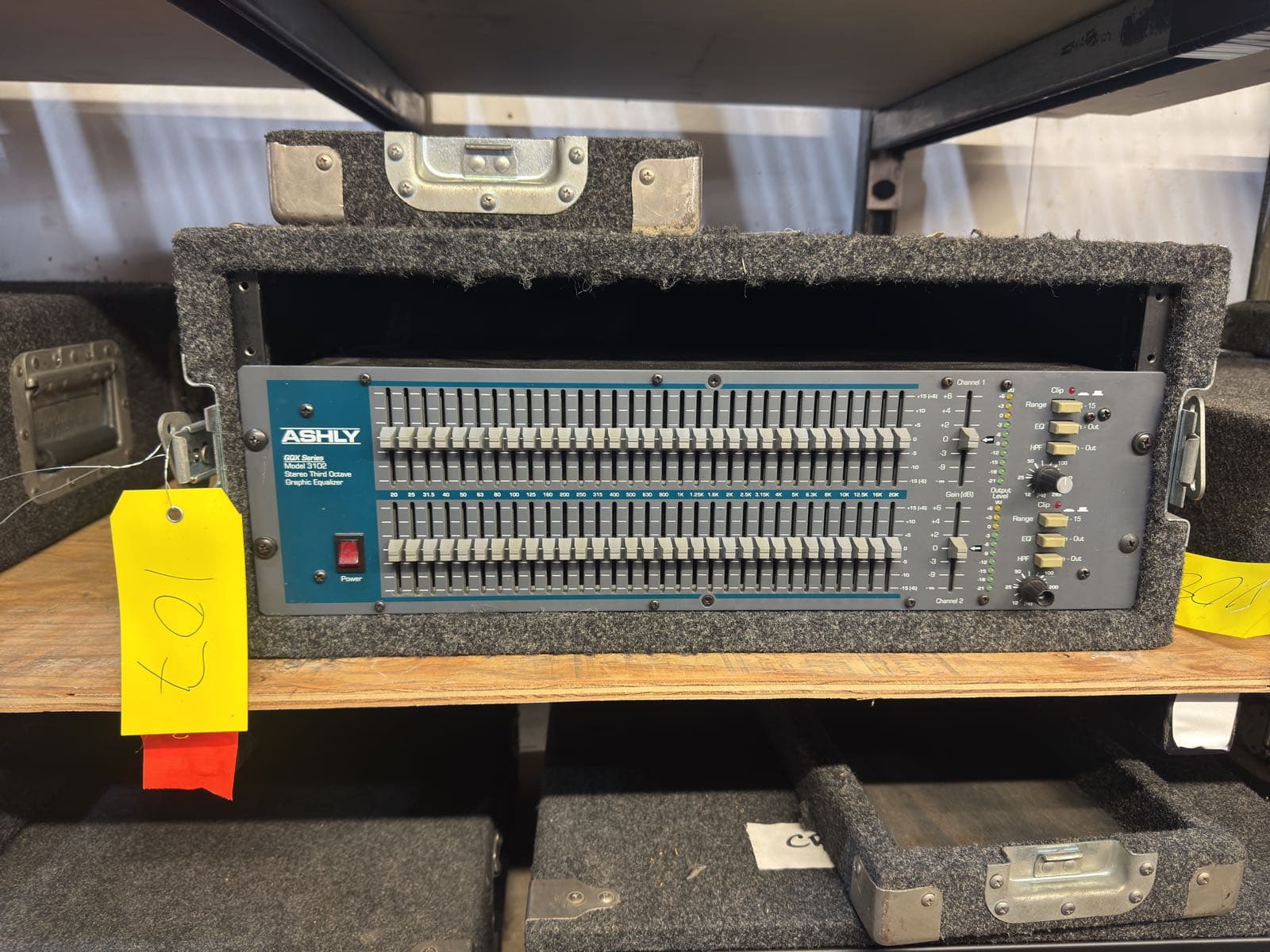 ashley-gqx-model-3102-2-channel-third-octave-graphic-equalizer-with-4-space-rack-case-fc7be3