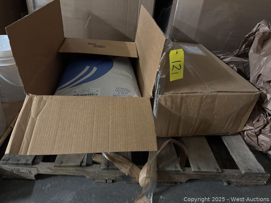 contents-of-pallet-2-44lbs-bags-of-baking-supply-622013