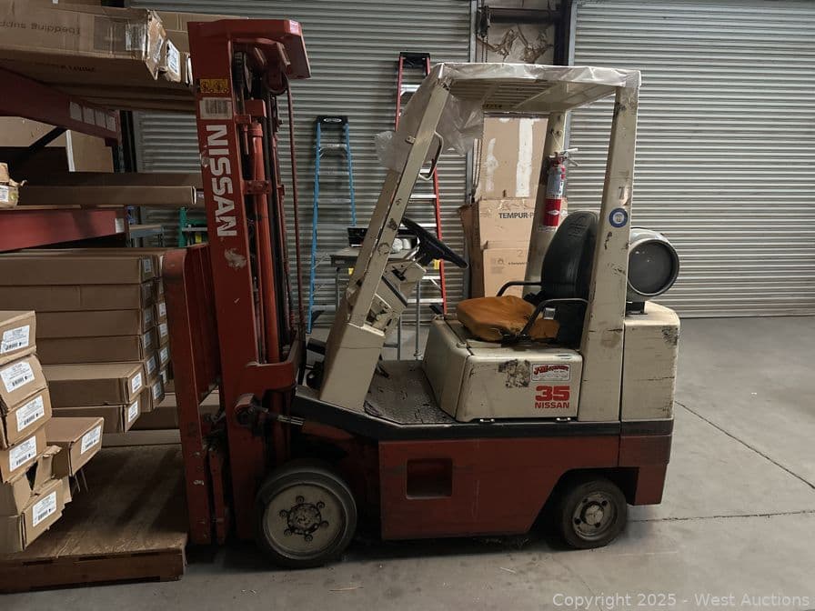 nissan-35-3000lb-propane-forklift-621459
