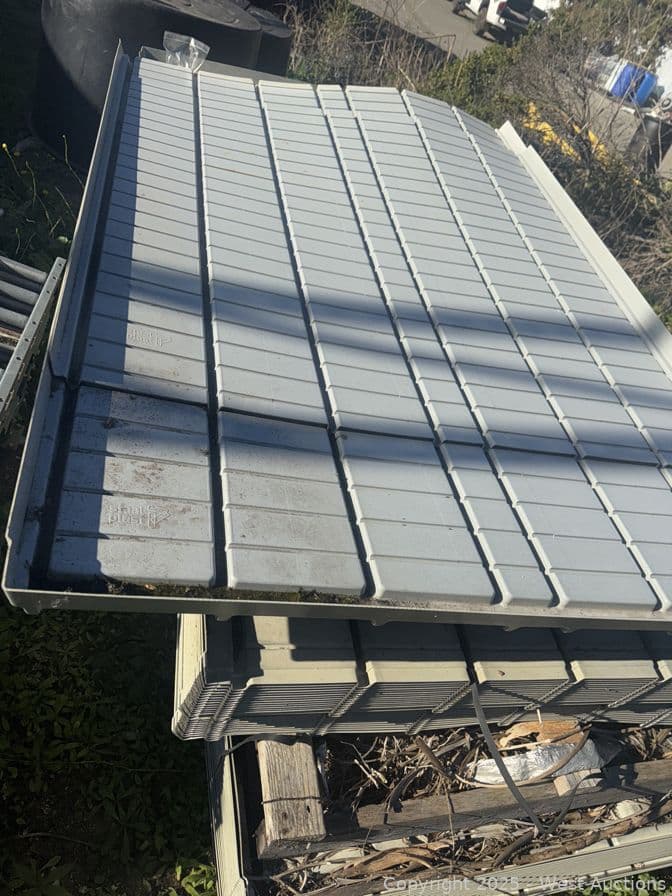 74-staal-plastic-table-trays-624636