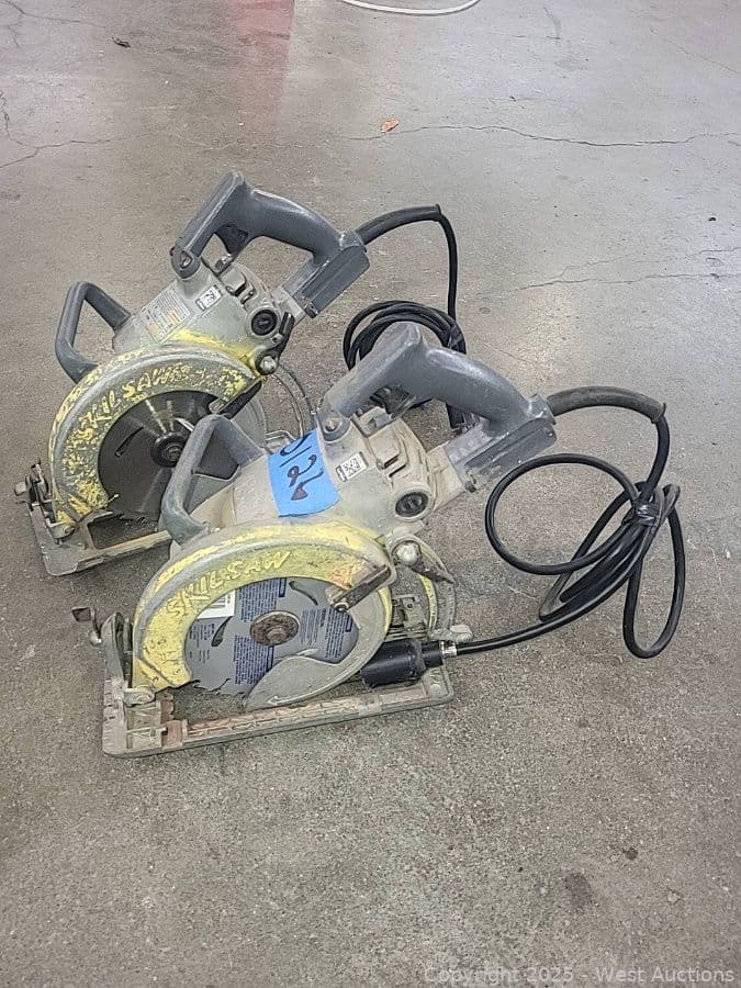 2-skilsaws-mmzdgkga