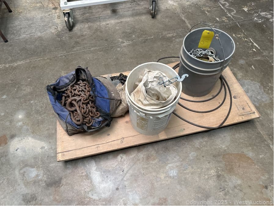 cart-and-contents-chains-622096