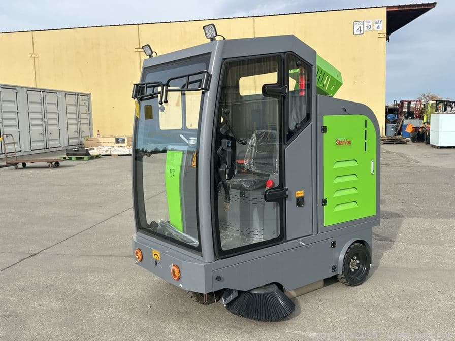 2025-starvox-d19-electric-sweeper-truck-unused-mk2vakd3