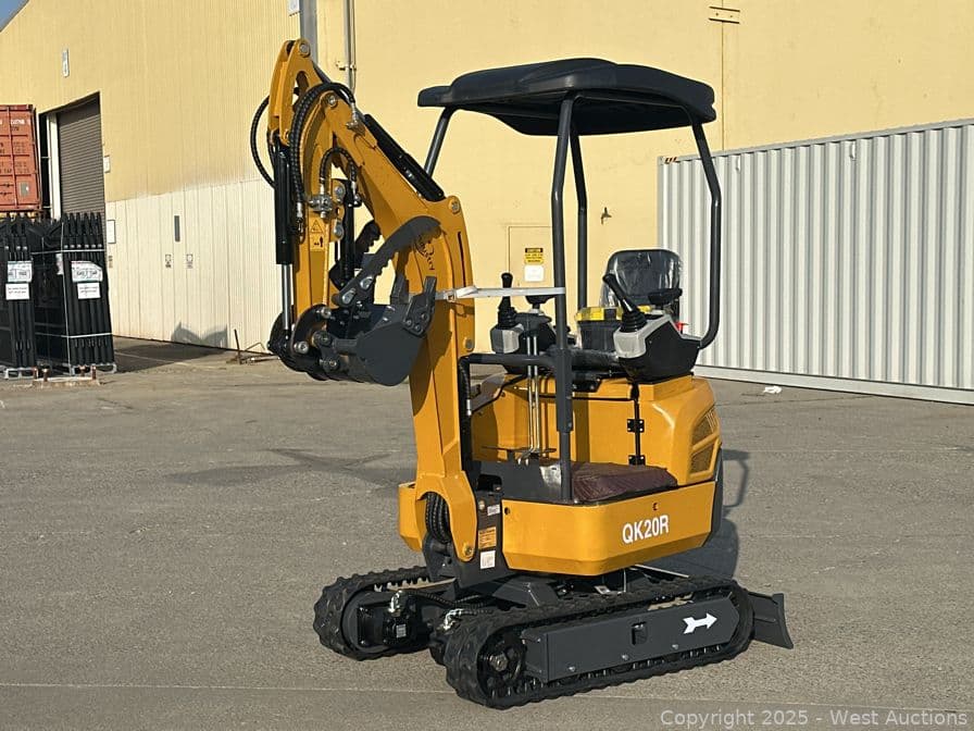 2025-cfg-industrial-qk20r-mini-excavator-unused-621939