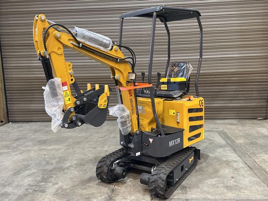 2025-agt-mx12r-mini-excavator-unused-621958