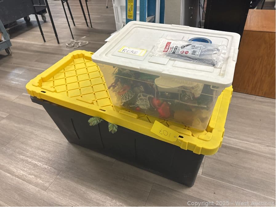 2-bins-of-christmas-decorations-623805