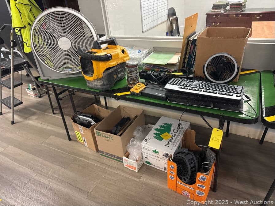 contents-on-and-under-table-fan-shop-vac-keyboards-phone-system-stationary-623800