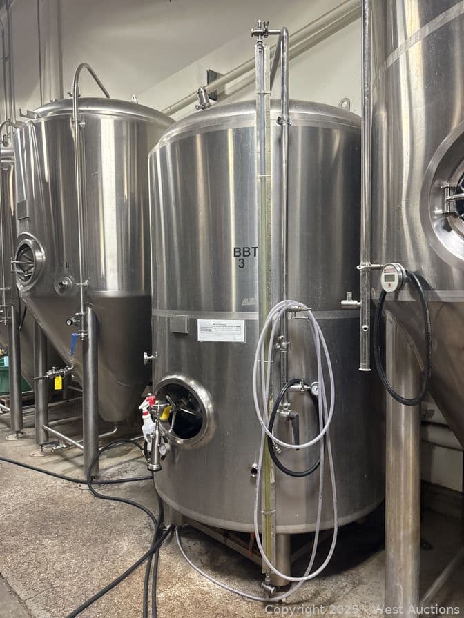 brew-pro-brite-lti-30bbl-jacketed-beer-tank-624205