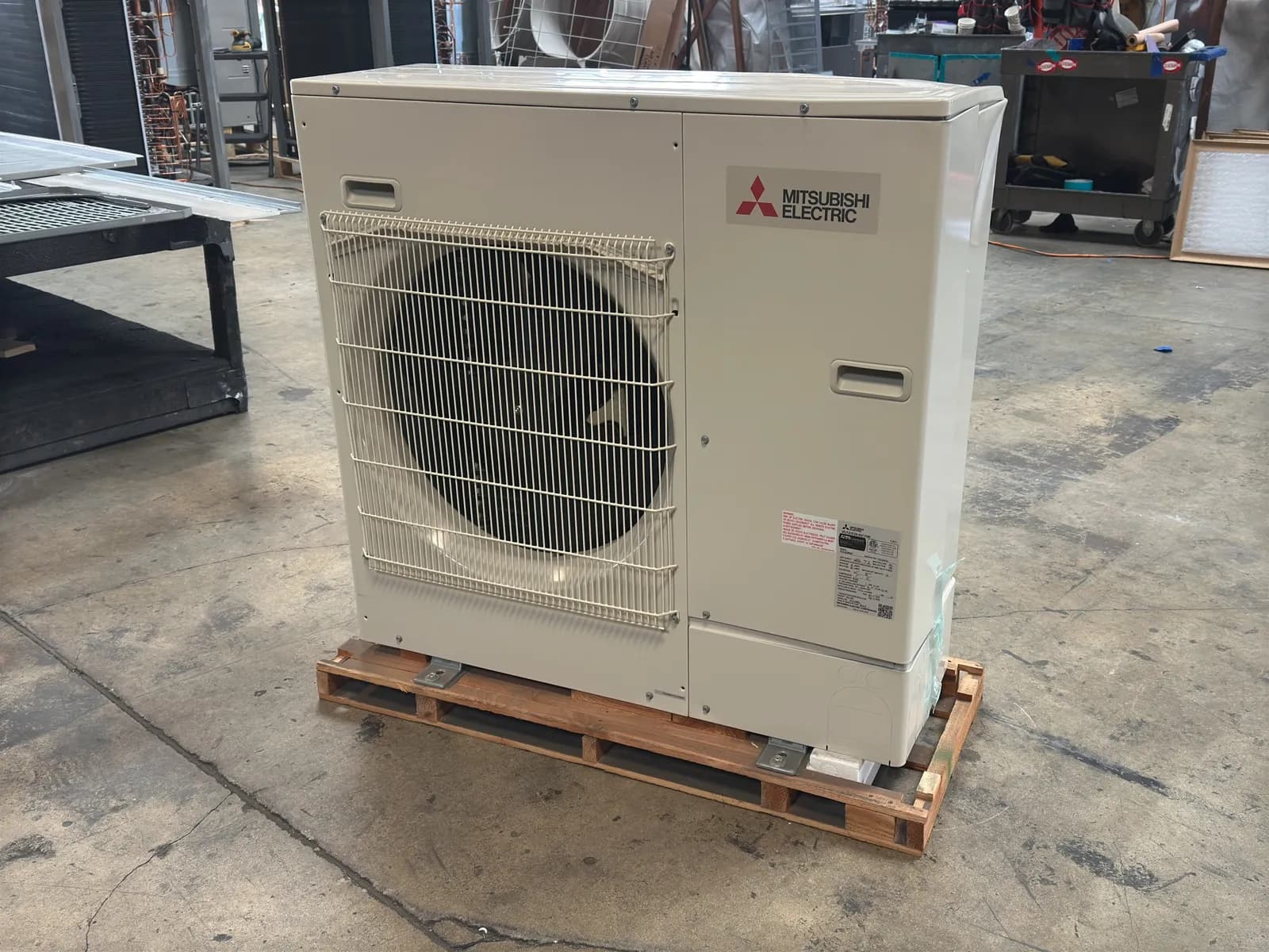 2019-mitsubishi-electric-model-puz-a24nha7-split-system-heat-pump-unused-mm2rl52a