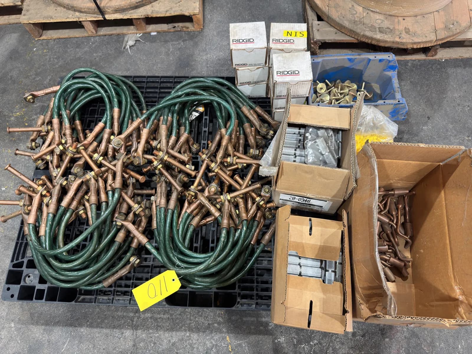 contents-of-pallet-high-voltage-ground-cables-ridgid-die-heads-and-more-mmb999bz