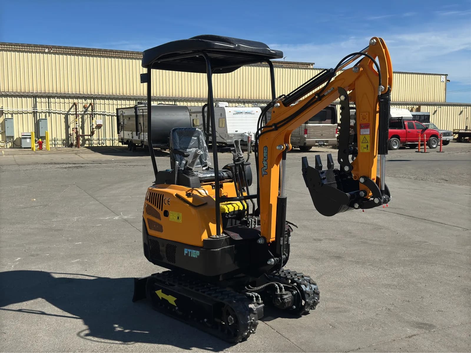 2025-future-ft16p-mini-excavator-unused-mne1qas0