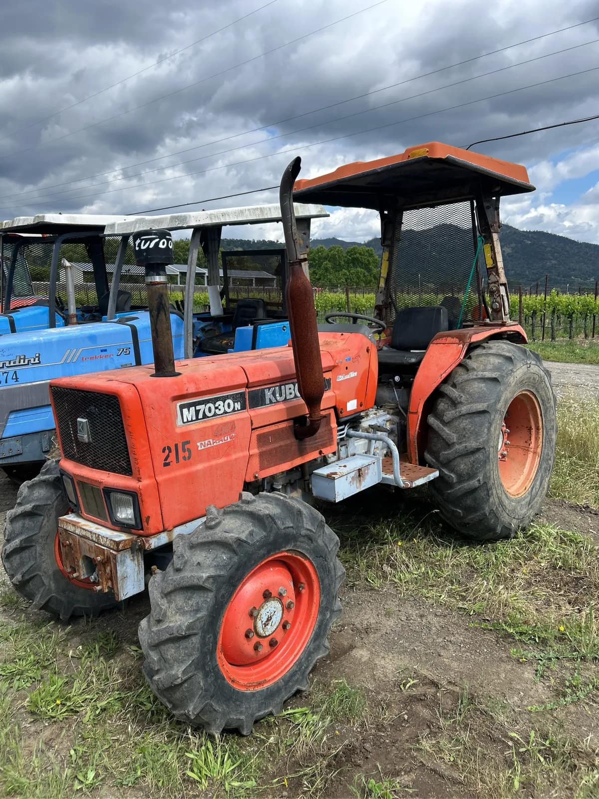 kubota-m7030n-4x4-tractor-bcfa42