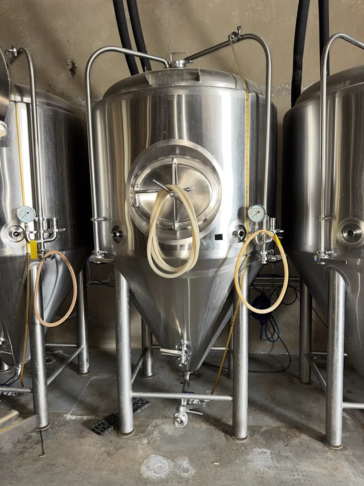 stainless-steel-tank-0103-1783983627810-mrjtsh0i