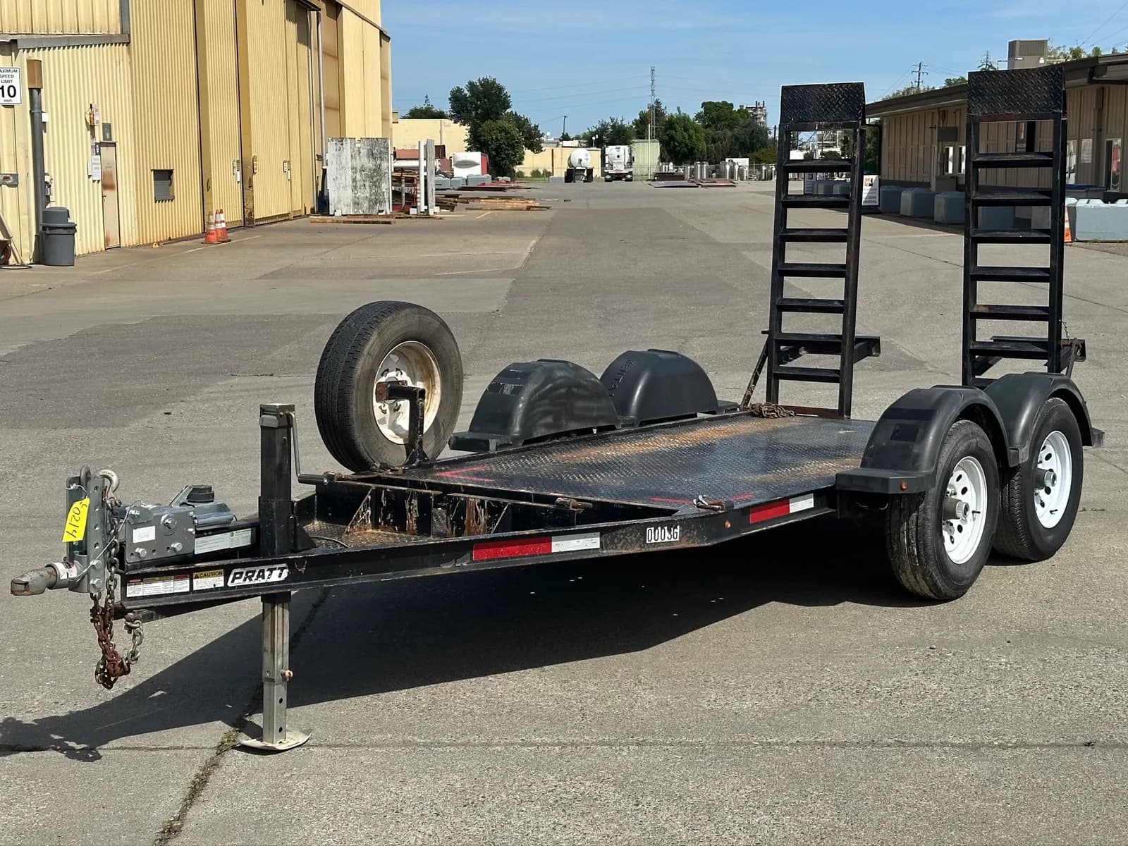 2017-pratt-cp0510-equipment-trailer-with-ramps-mrv057mu