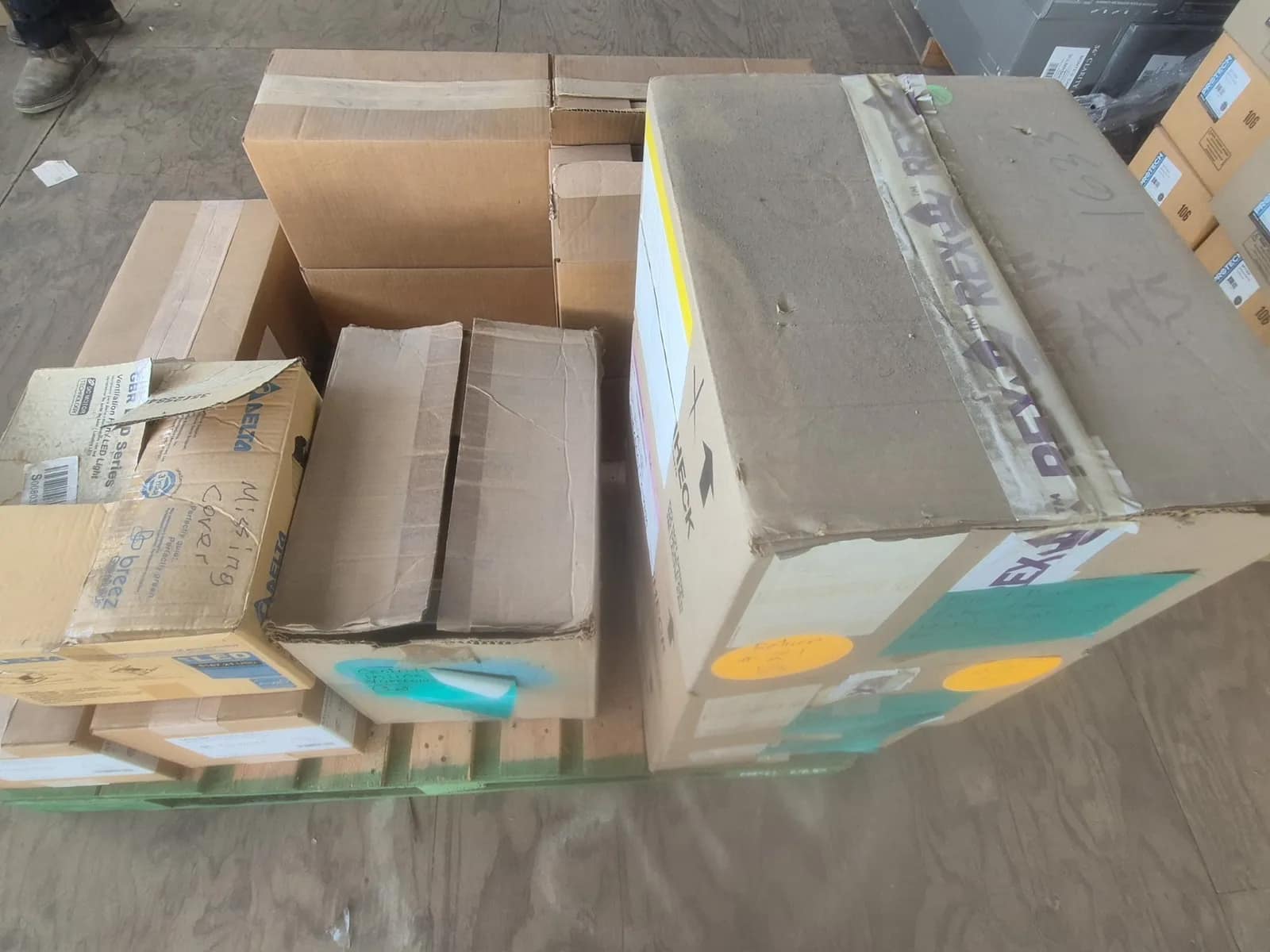 contents-of-pallet-3-direct-drive-ceiling-exhaust-fan-9-prioair-6-ec-inline-axial-flow-fan-689bbf