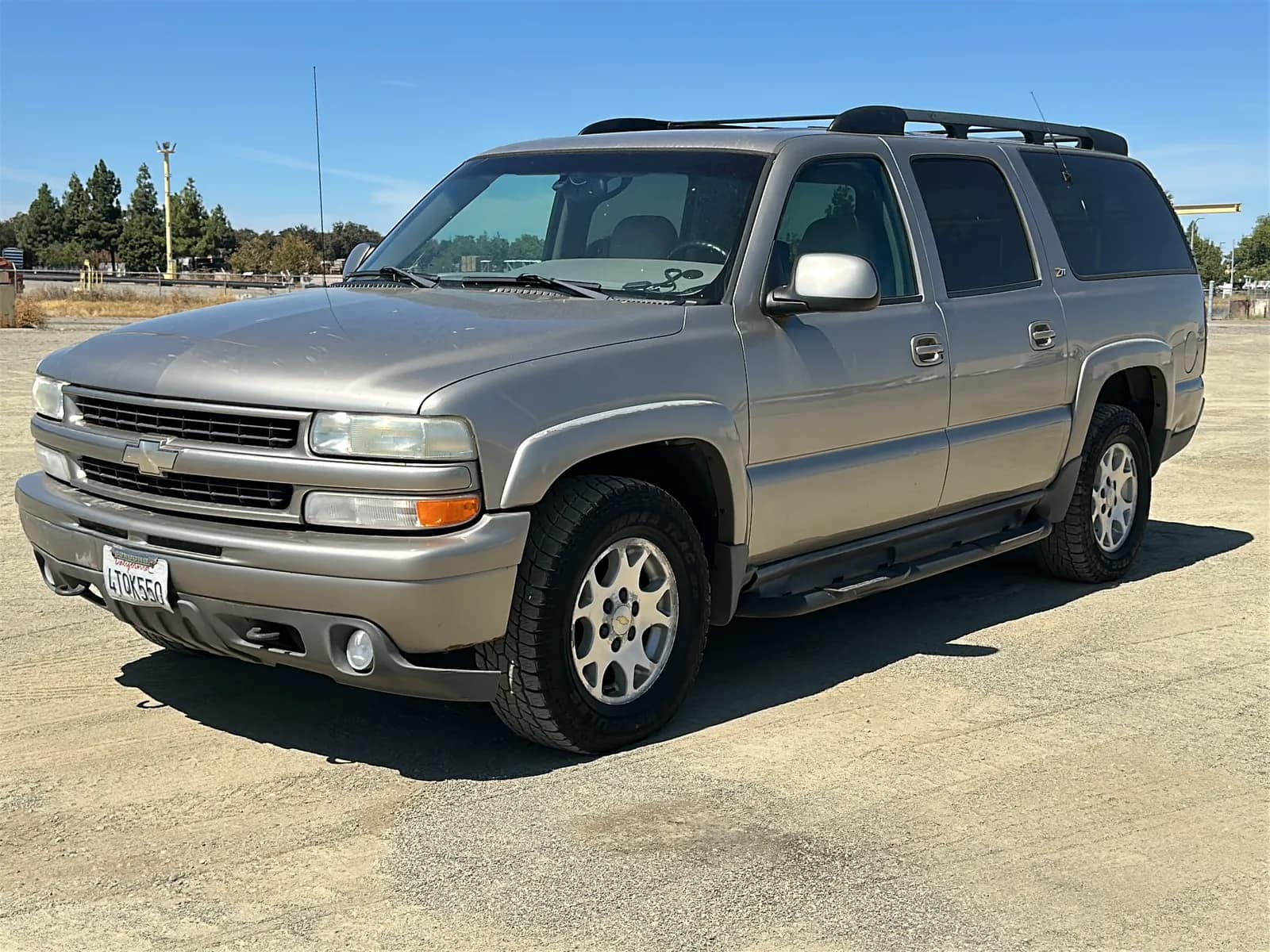 2001-chevy-z71-suburban-mtt3nf1t
